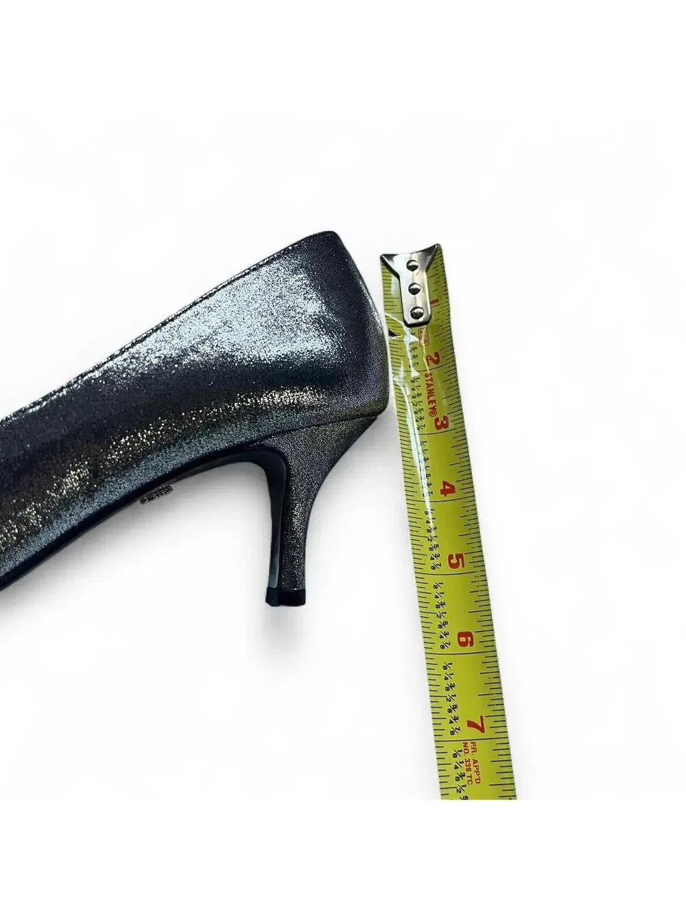 Nina New York Pewter Metallic Silver Leather Peep Toe Heels Size 8
